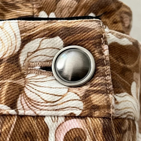 Y2K Etcetera Brown Dusty Pink Filigree Lotus Print Flare Crop Leg Jeans Size 4. - Picture 5 of 7